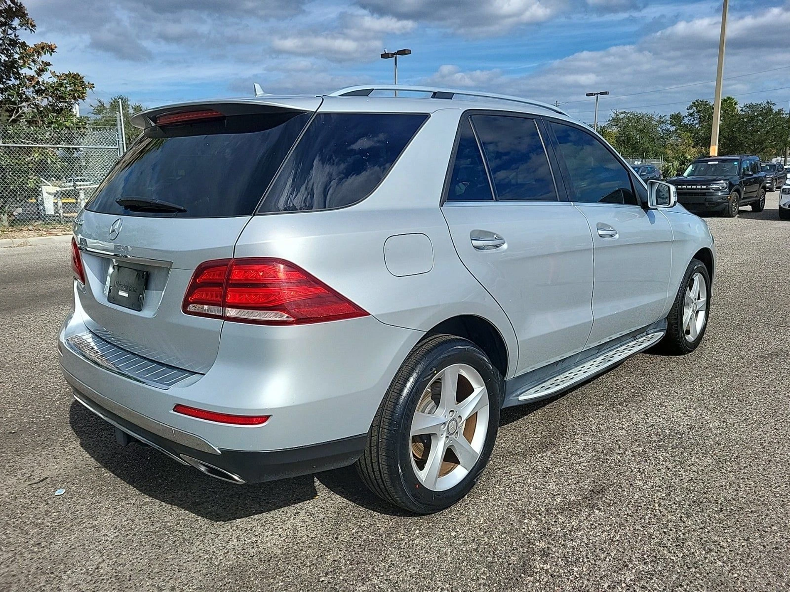 Mercedes-Benz GLE 350 4-matic FULL  - изображение 3