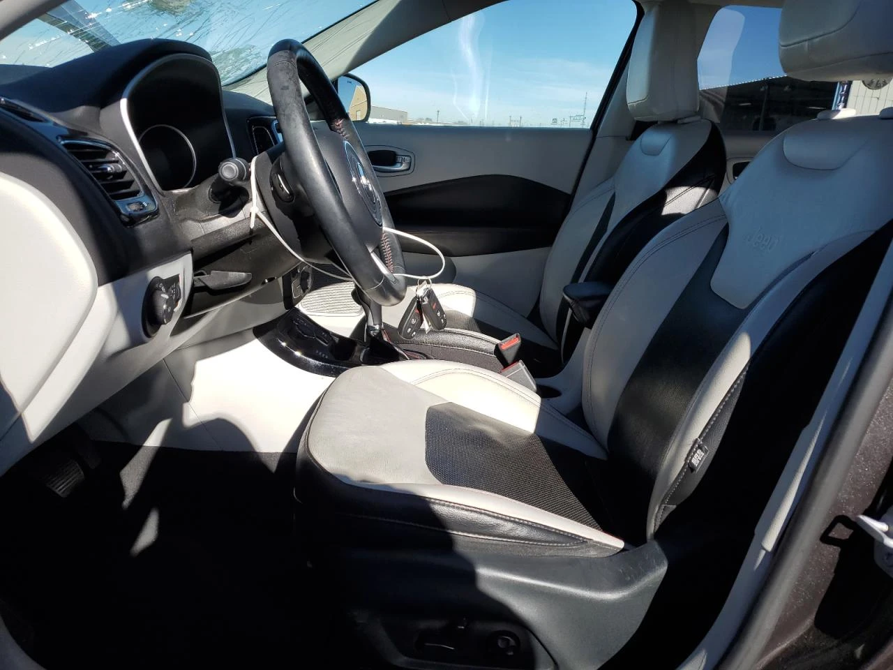 Jeep Compass 2.4l Limited, снимка 6 - Автомобили и джипове - 53987632