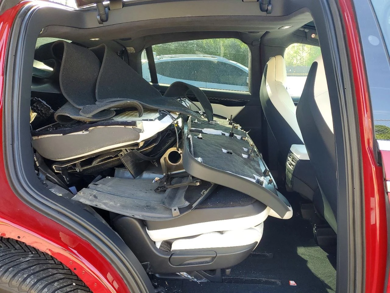 Tesla Model X 75D AWD, снимка 11 - Автомобили и джипове - 54557982