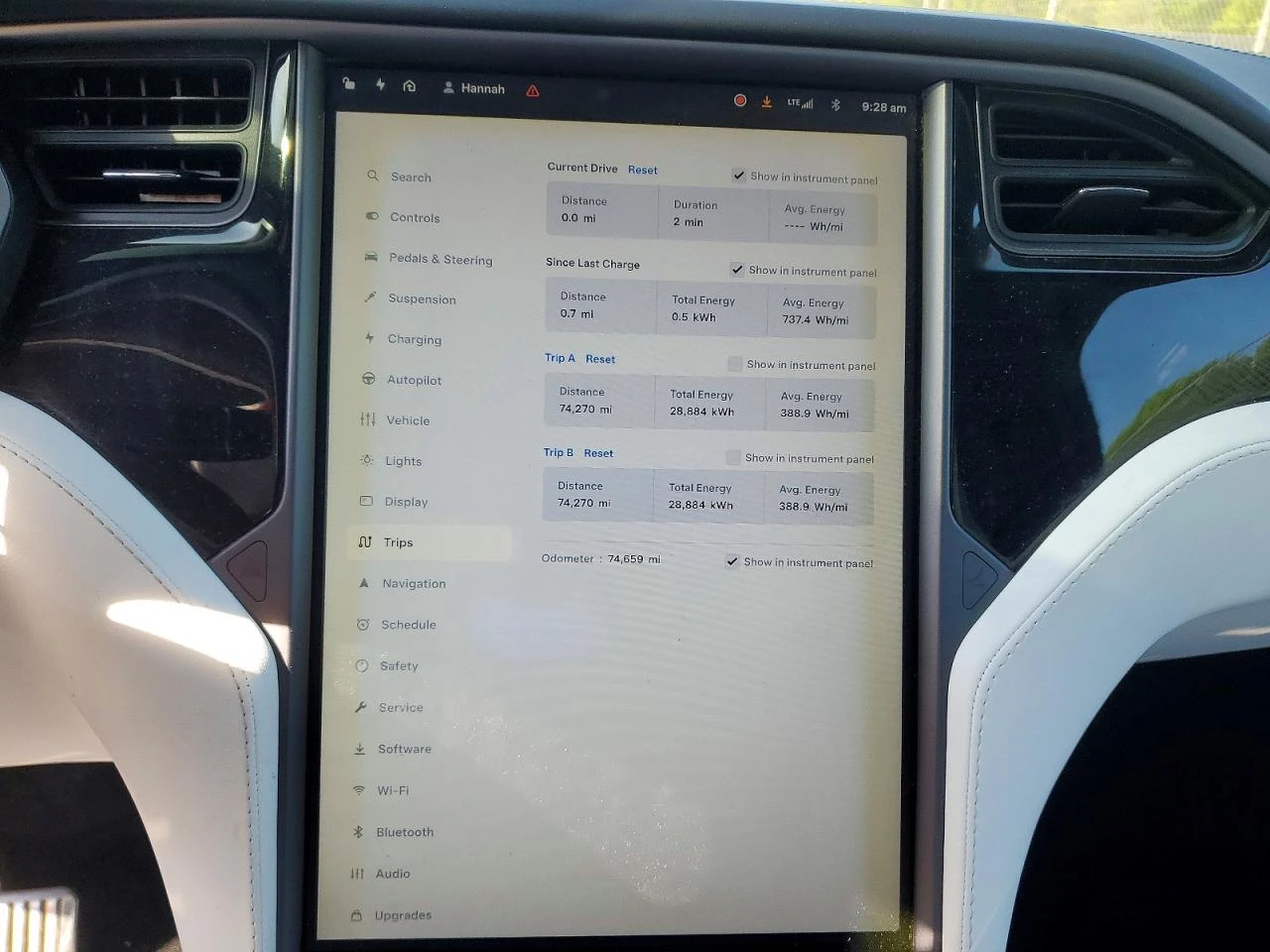 Tesla Model X 75D AWD, снимка 9 - Автомобили и джипове - 54557982