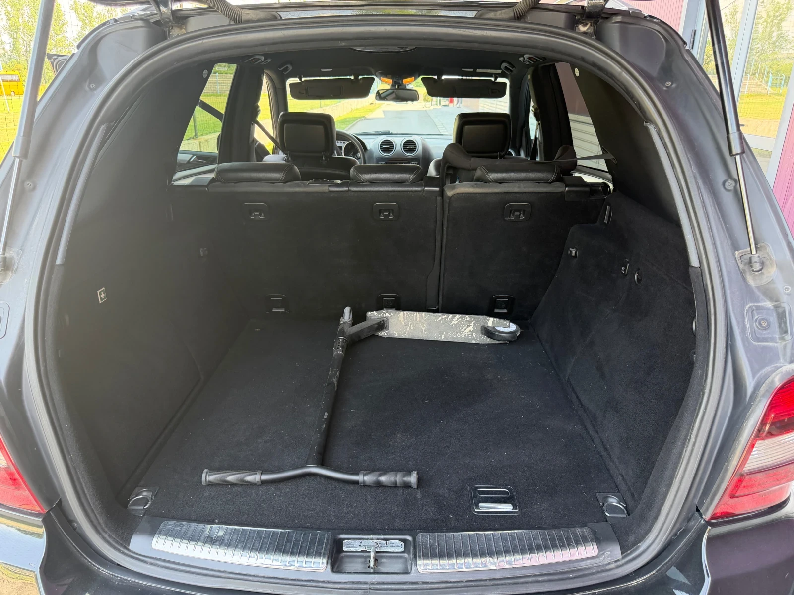 Mercedes-Benz ML 320 6.3PACK/СМЕНЕНИ ВЕРИГИ/ОБСЛУЖЕН/FULL, снимка 9 - Автомобили и джипове - 54741060
