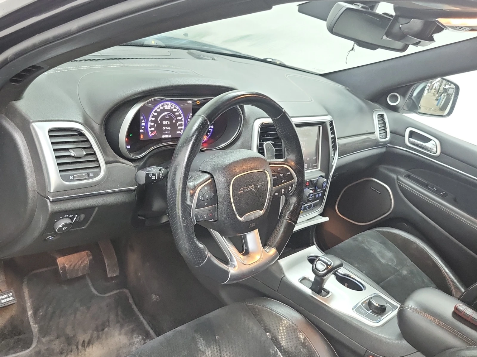 Jeep Grand cherokee SRT/6.4/AWD/CARFAX/АВТО КРЕДИТ, снимка 12 - Автомобили и джипове - 54976870