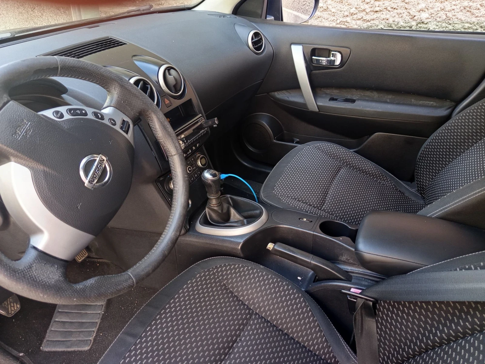 Nissan Qashqai, снимка 9 - Автомобили и джипове - 55911003