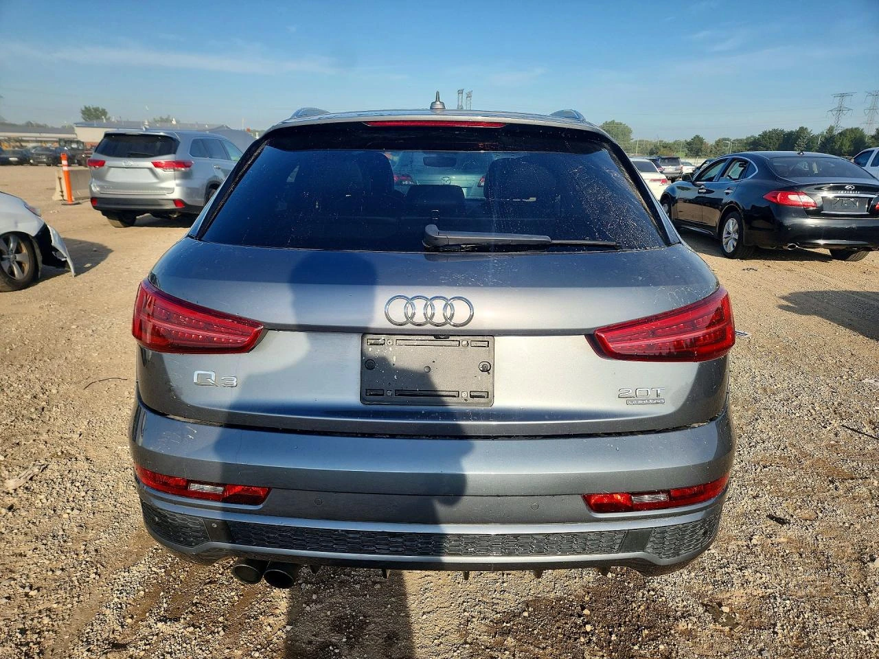 Audi Q3 2.0l Prestige, снимка 6 - Автомобили и джипове - 56086173