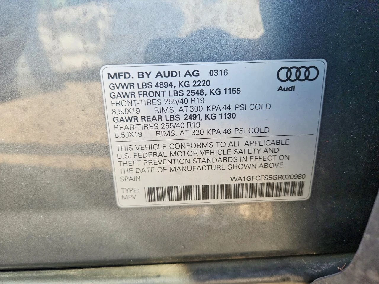 Audi Q3 2.0l Prestige, снимка 12 - Автомобили и джипове - 56086173