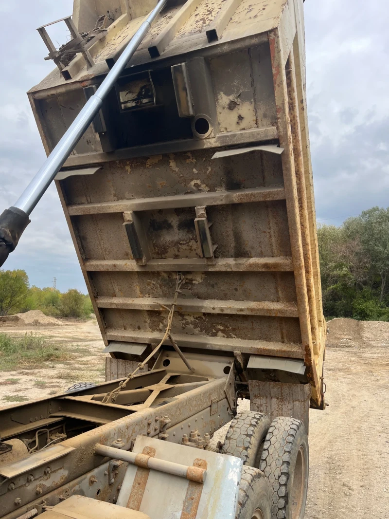 Kamaz 55111 Самосвал, снимка 5 - Камиони - 52461725