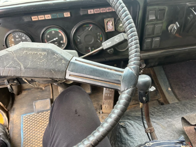 Kamaz 55111 Самосвал, снимка 8 - Камиони - 52461725