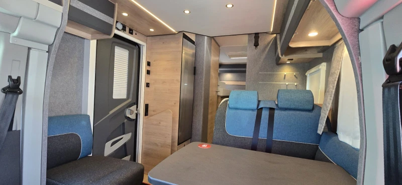 Кемпер Dethleffs 7055EB Automatic , снимка 10 - Каравани и кемпери - 51432083