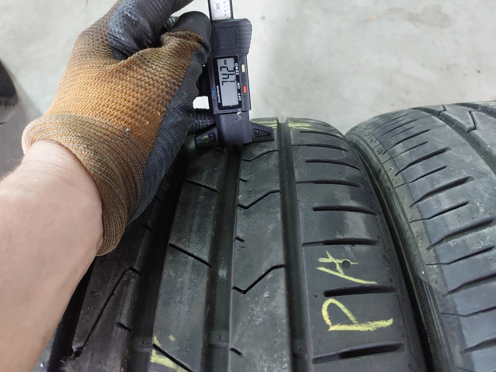  235/40R18 | Mobile.bg   3