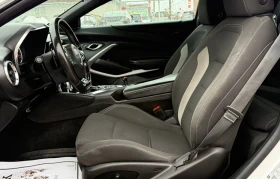 Chevrolet Camaro 1LT RS Pkg. 275 hp~SAFETY CERTIFIED~25 Service Rec, снимка 7