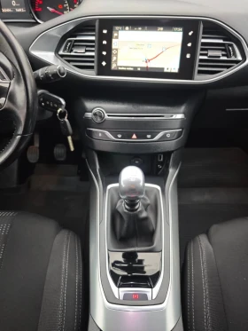 Peugeot 308 1.6 blue hdi, снимка 3