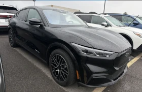 Ford Mustang Mach-E Premium 4x4, снимка 1