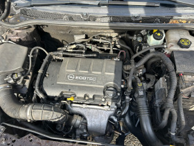 Opel Astra 1.4-TURBO, снимка 11 - Автомобили и джипове - 45018907