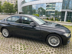 BMW 320 XDrive Luxury line\ head-up display , снимка 2 - Автомобили и джипове - 45853683