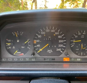 Mercedes-Benz 124 300E 4MAIC, снимка 6