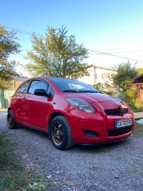 Обява за продажба на Toyota Yaris 1.0 ГАЗ ~7 200 лв. - изображение 1