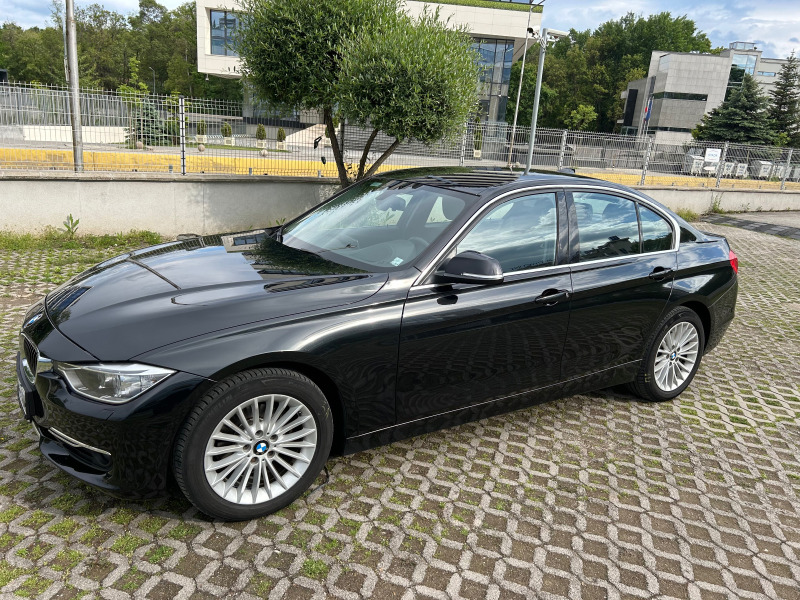 BMW 320 XDrive Luxury line\ head-up display , снимка 3 - Автомобили и джипове - 45853683
