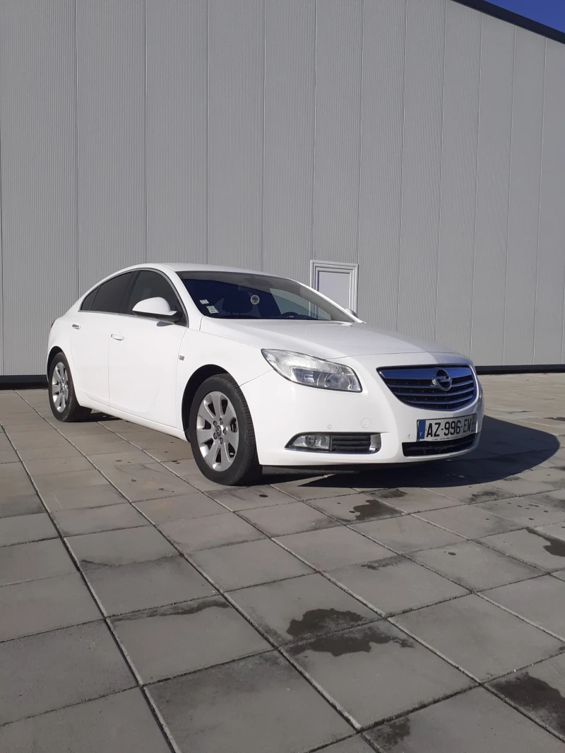 Opel Insignia, снимка 10 - Автомобили и джипове - 48446036