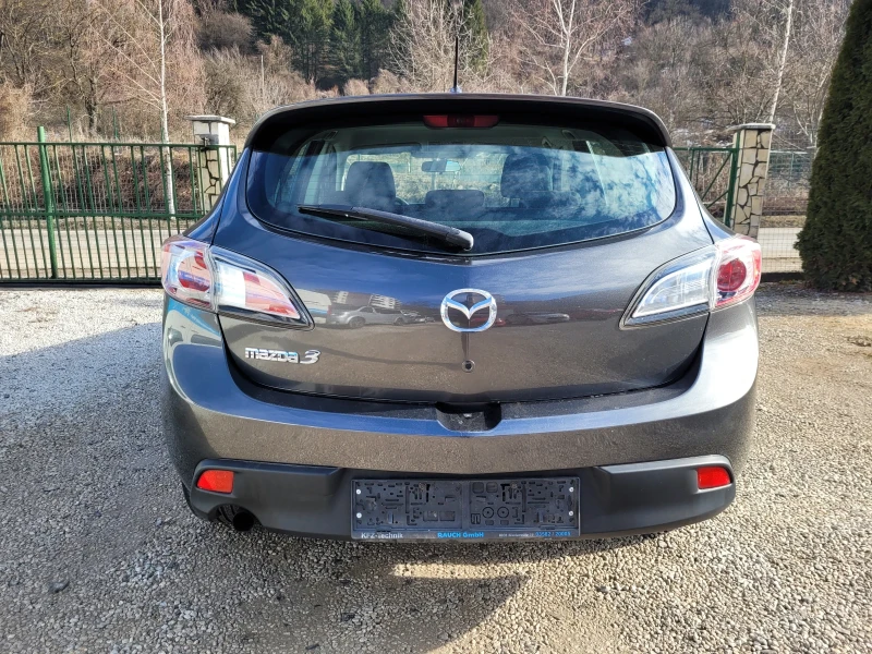 Mazda 3 1.6 БЕНЗИН, снимка 5 - Автомобили и джипове - 48949457