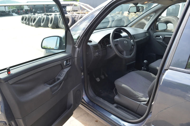 Opel Meriva 1.3 , снимка 5 - Автомобили и джипове - 50859176