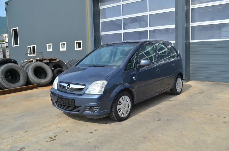 Opel Meriva 1.3 , снимка 4 - Автомобили и джипове - 50859176