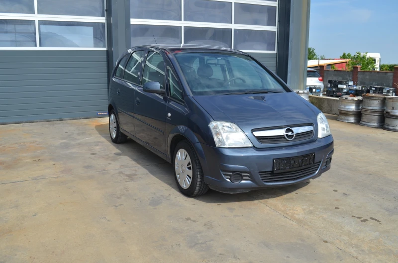 Opel Meriva 1.3 , снимка 3 - Автомобили и джипове - 50859176