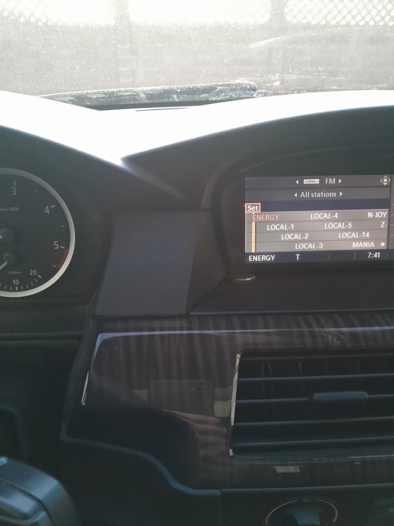 BMW 530, снимка 8 - Автомобили и джипове - 52274466