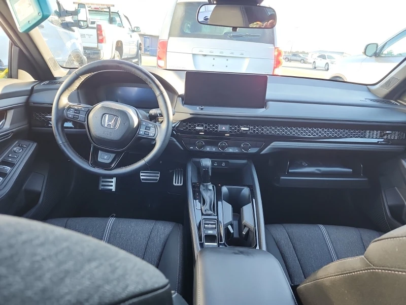 Honda Accord HYBRID SPORT * * CARFAX * * АВТО КРЕДИТ * * , снимка 8 - Автомобили и джипове - 52473452