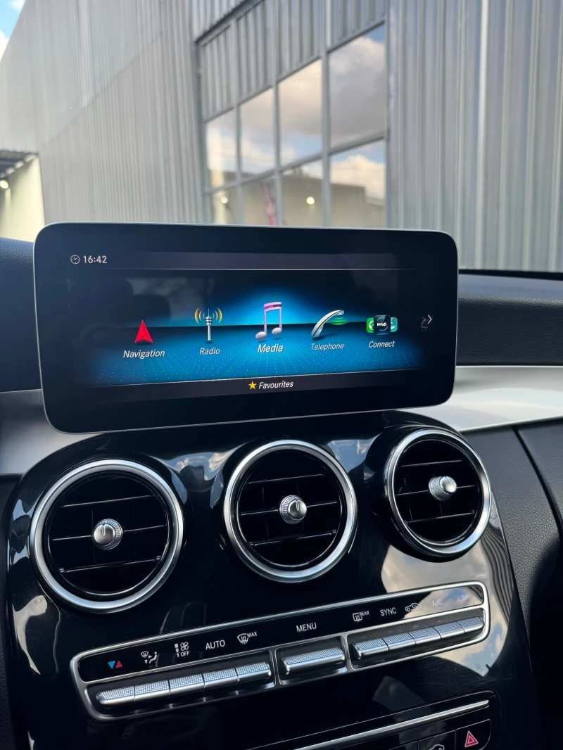 Mercedes-Benz C 180, снимка 8 - Автомобили и джипове - 53013877