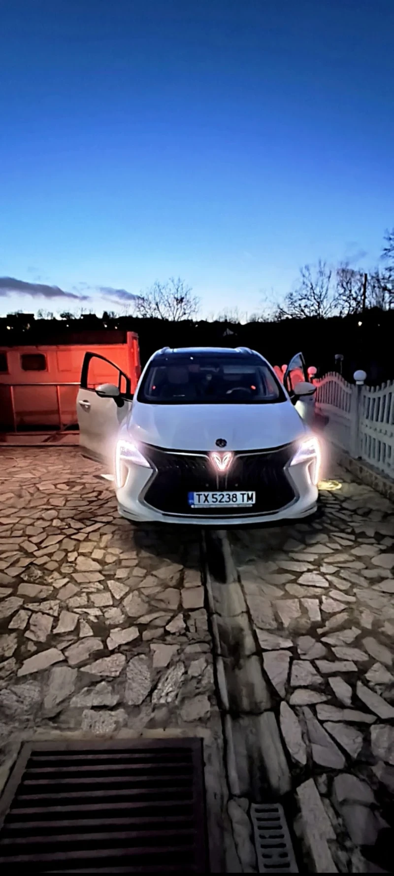 DONGFENG M4-YACHT, снимка 11 - Автомобили и джипове - 53457741