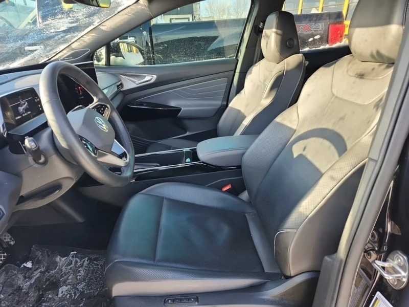 VW ID.4  PRO S * PANO* Heated &Cooled Seats, снимка 5 - Автомобили и джипове - 53468511