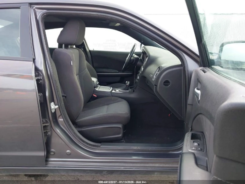 Dodge Charger 3.6l Sxt Rwd, снимка 5 - Автомобили и джипове - 53585189