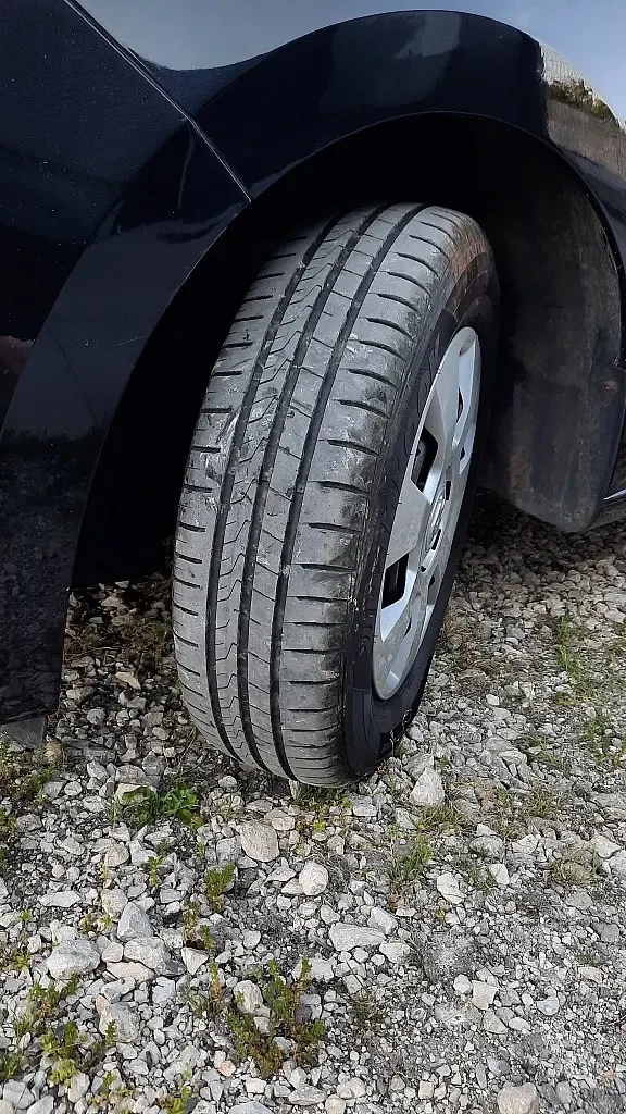 Skoda Rapid 1.2* * * ТОП СЪСТОЯНИЕ, снимка 14 - Автомобили и джипове - 52624474