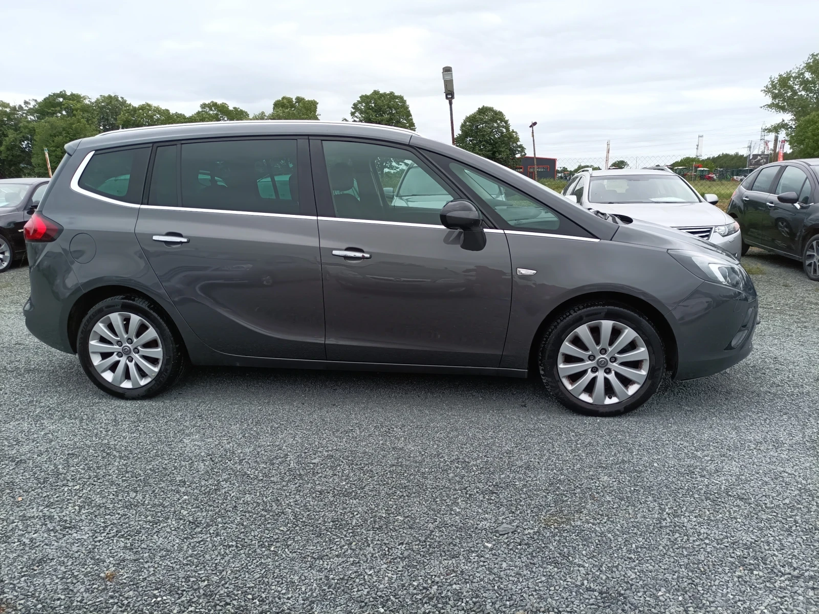 Opel Zafira Автомат бензин ставА на газ  7мест - изображение 4