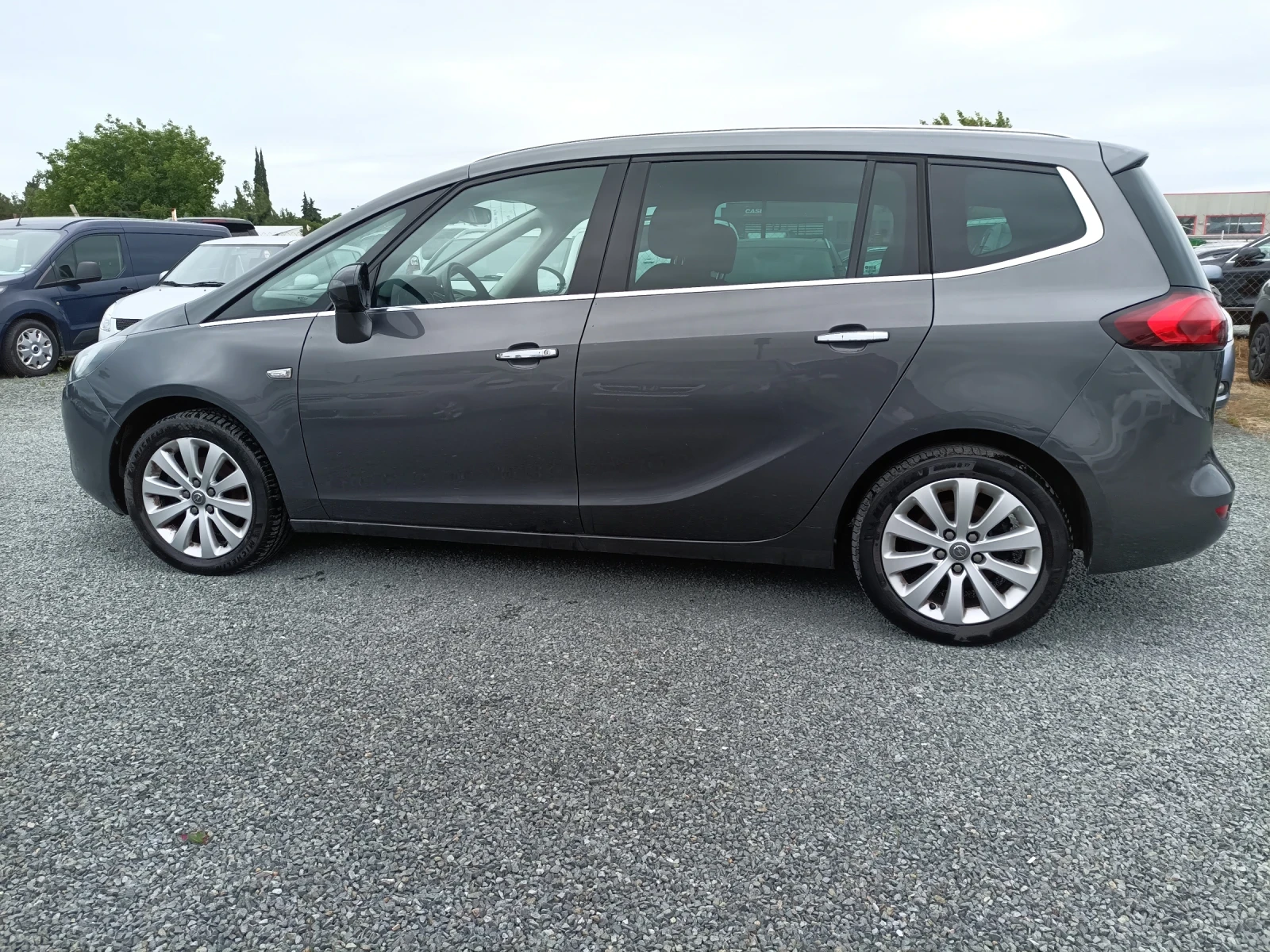 Opel Zafira Автомат бензин ставА на газ  7мест - изображение 8