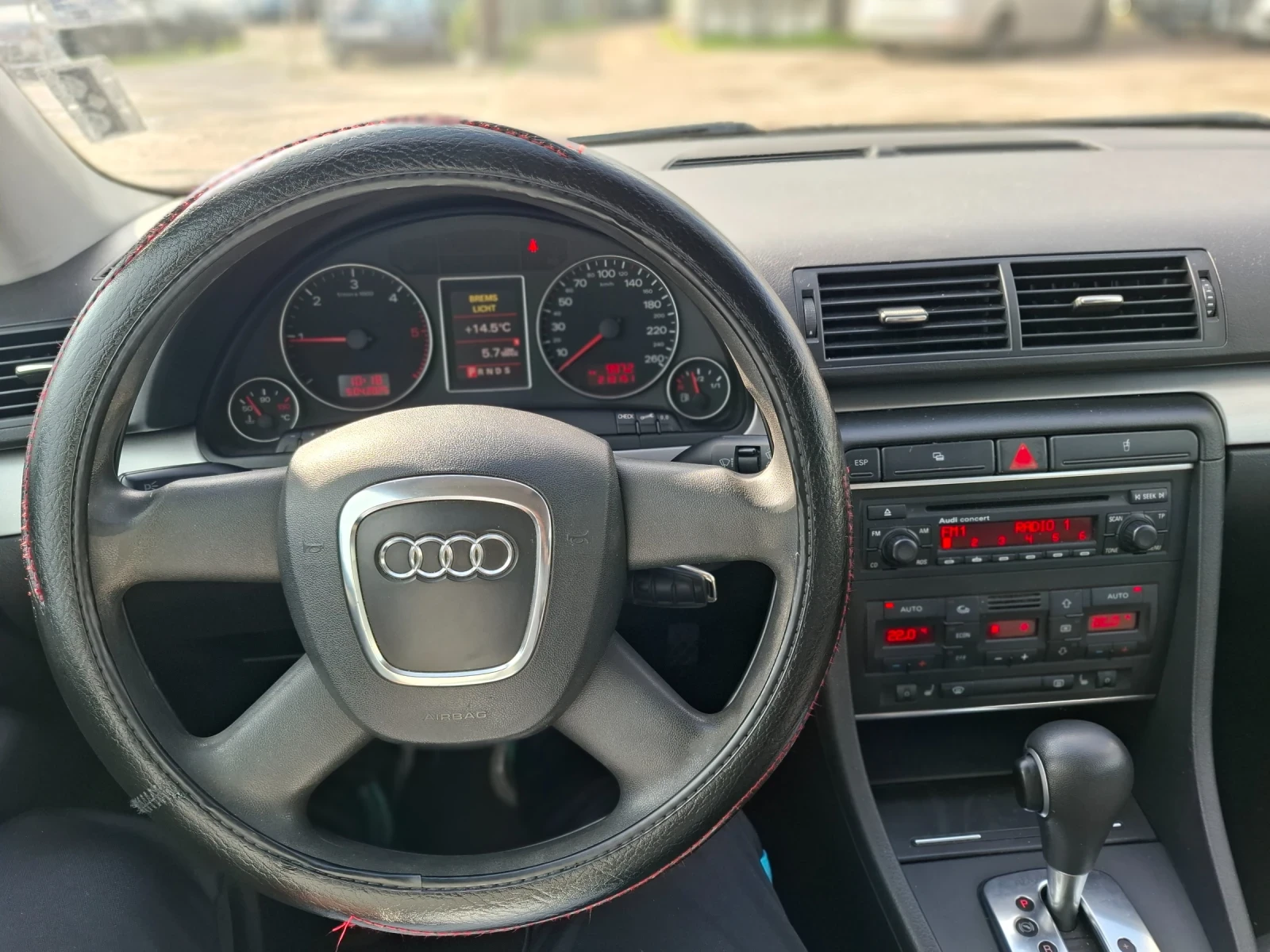 Audi A4 2.0TDI * АВТОМАТИК * КЛИМАТРОНИК *  - изображение 9