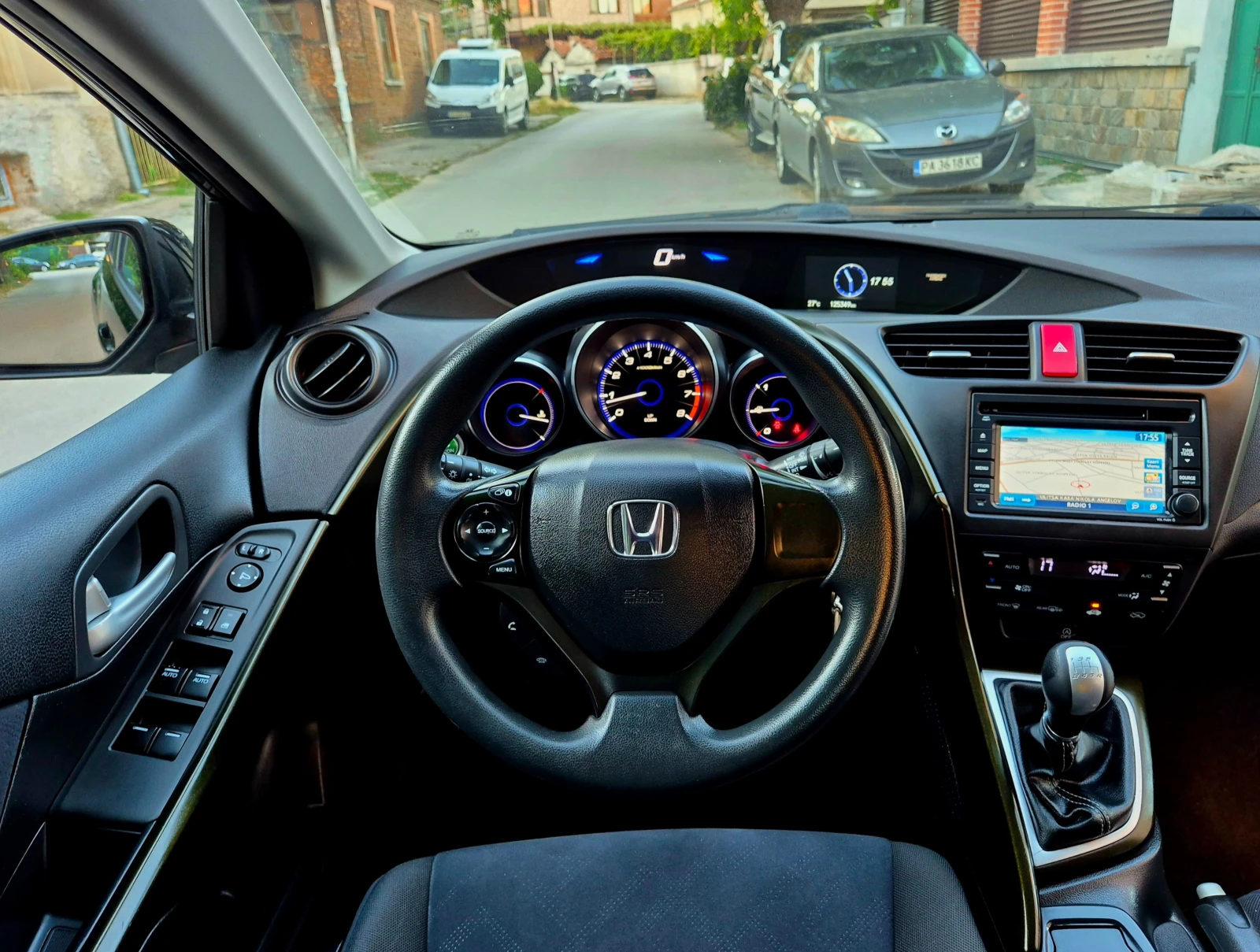 Honda Civic 1.8i-верига-нави-6speed-japan - изображение 2