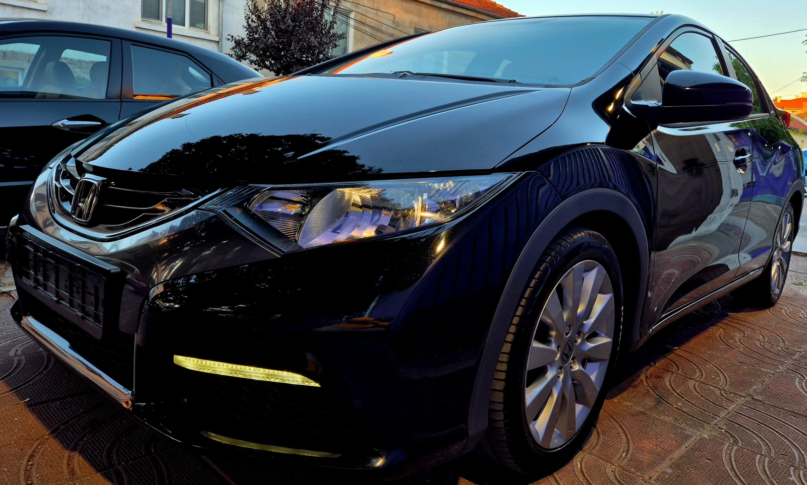 Honda Civic 1.8i-верига-нави-6speed-japan - изображение 4