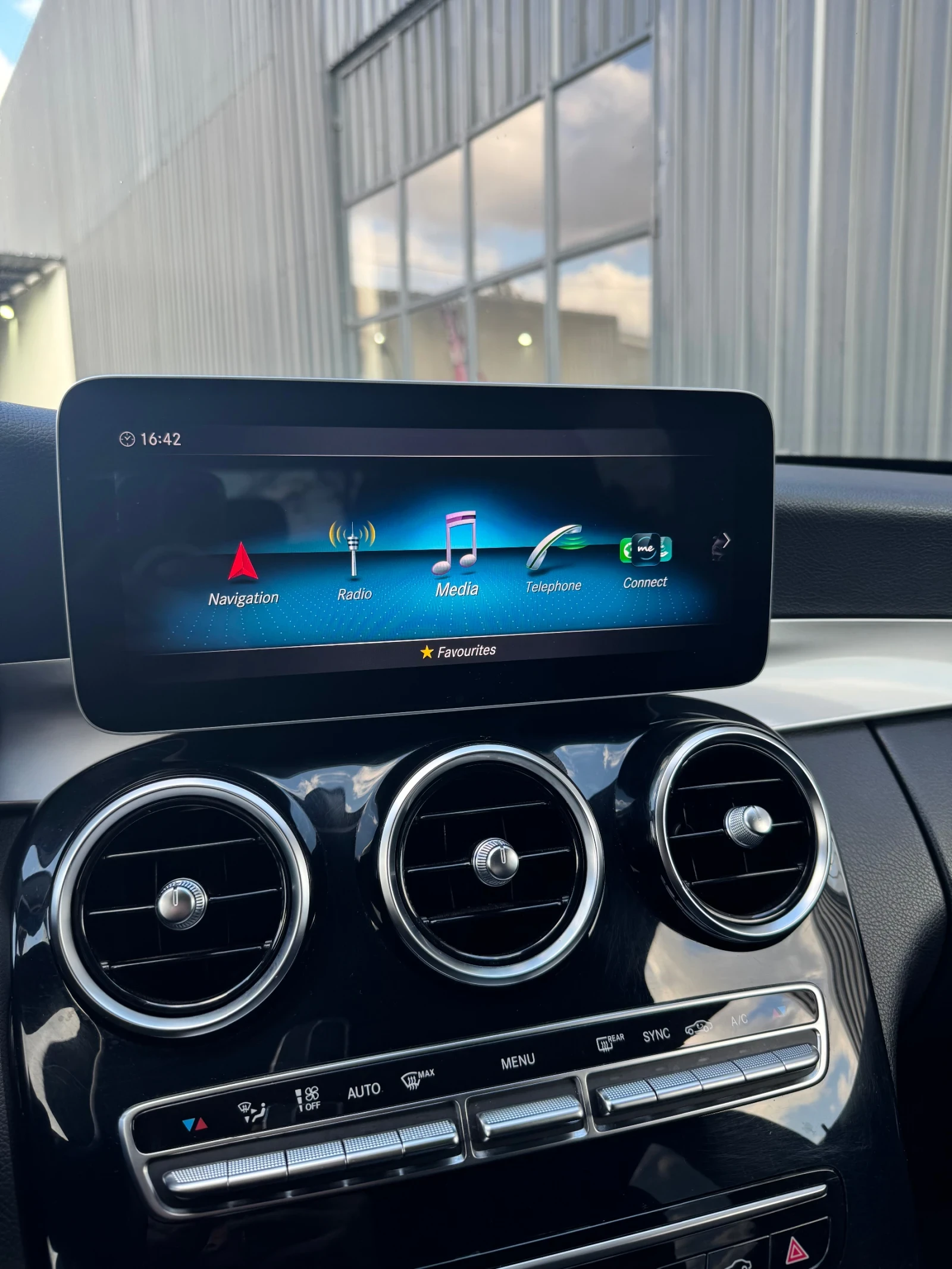 Mercedes-Benz C 180  - изображение 8