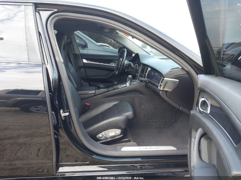 Porsche Panamera 4 AWD* Bose* подгрев* обдухване* KEYLESS* шибидах* - изображение 7