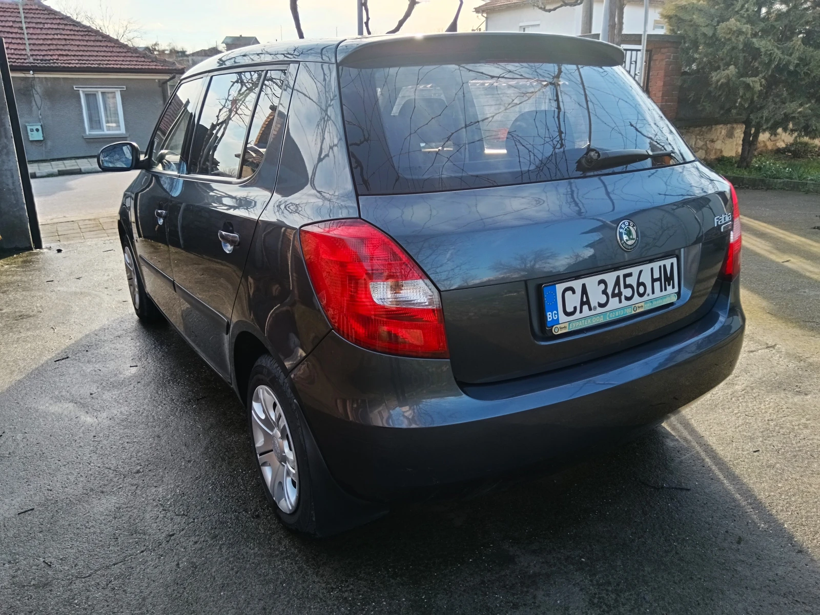 Skoda Fabia 1.2 HTP - изображение 4