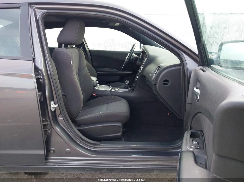 Dodge Charger 3.6l Sxt Rwd - изображение 5