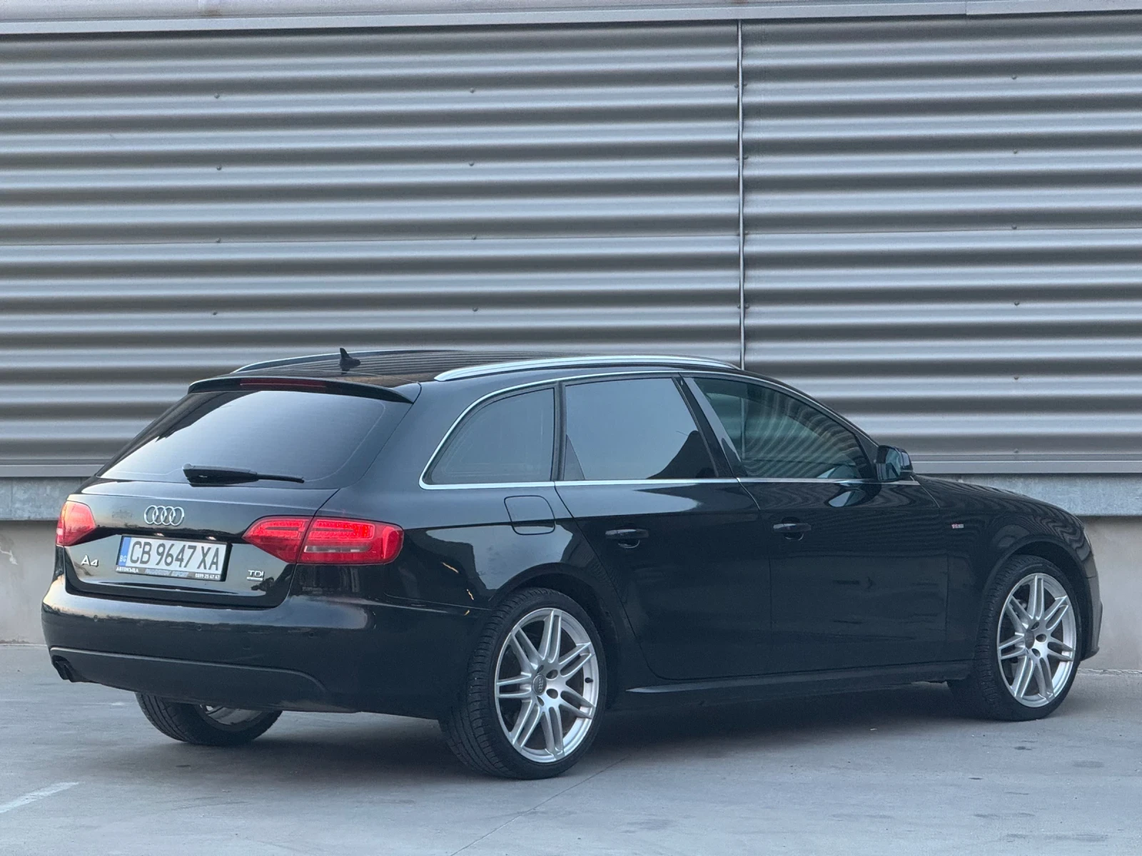 Audi A4 B8 2.0 TDI 170 HP QUATTRO AVANT 2010 Г. РЪЧКА, снимка 7 - Автомобили и джипове - 53757776
