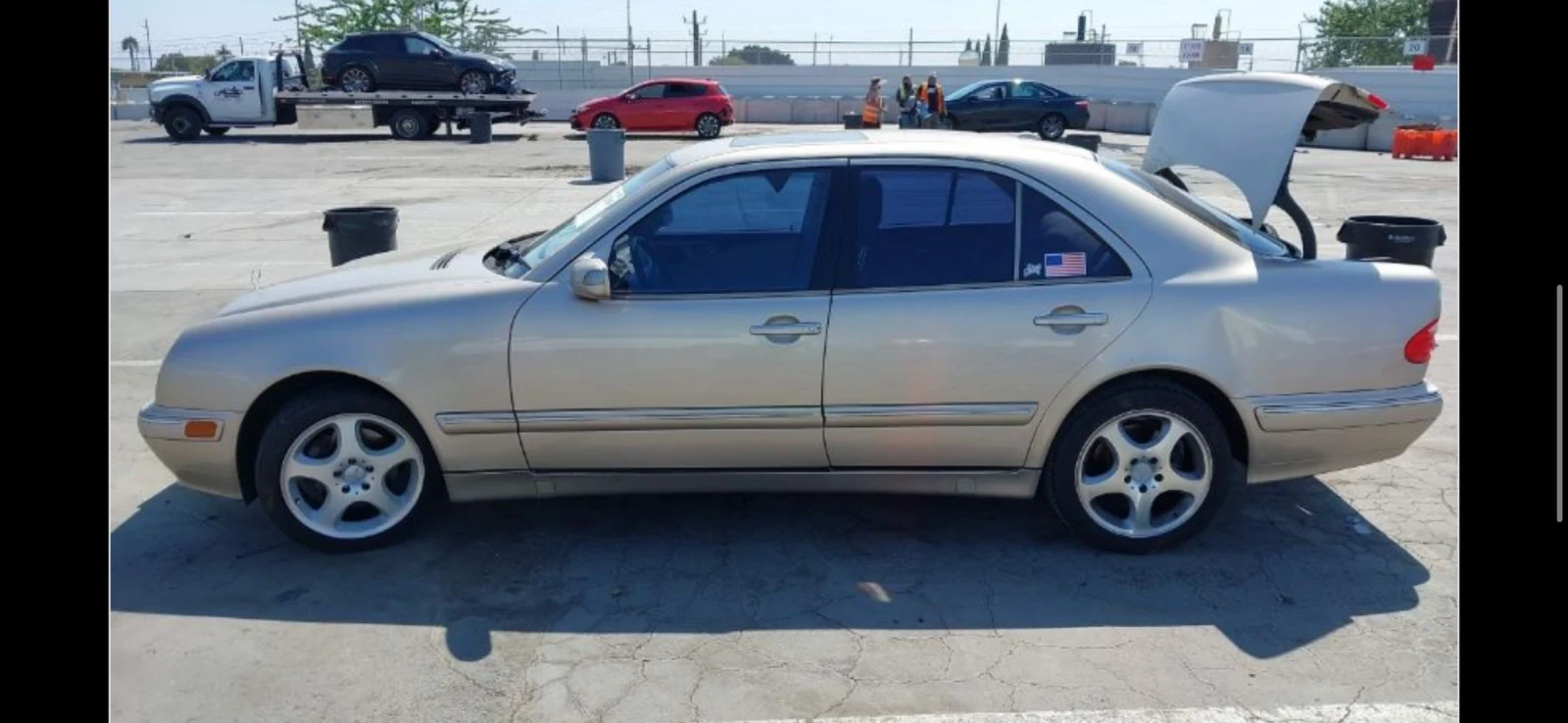 Mercedes-Benz E 320, снимка 10 - Автомобили и джипове - 53816275