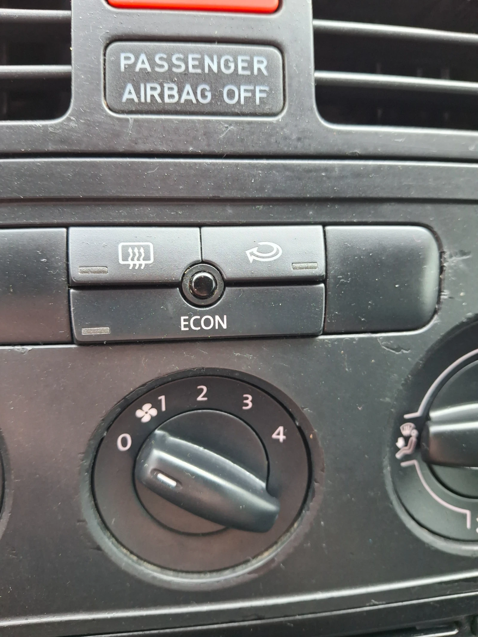 VW Touran 1.6 GERMANY , снимка 8 - Автомобили и джипове - 54038121