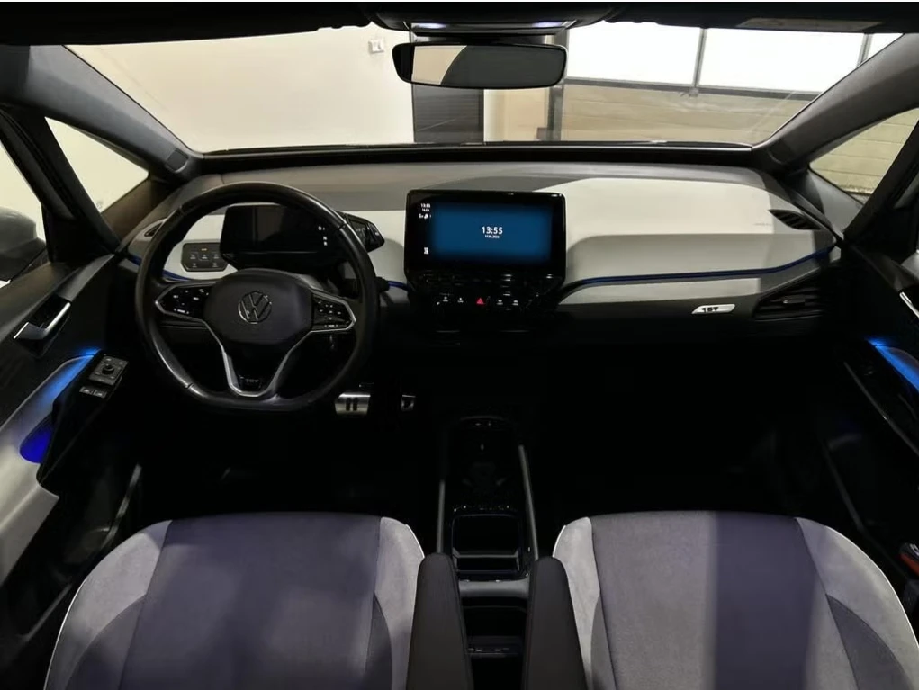 VW ID.3 First Plus 58 kWh матричен LED, снимка 7 - Автомобили и джипове - 54259021