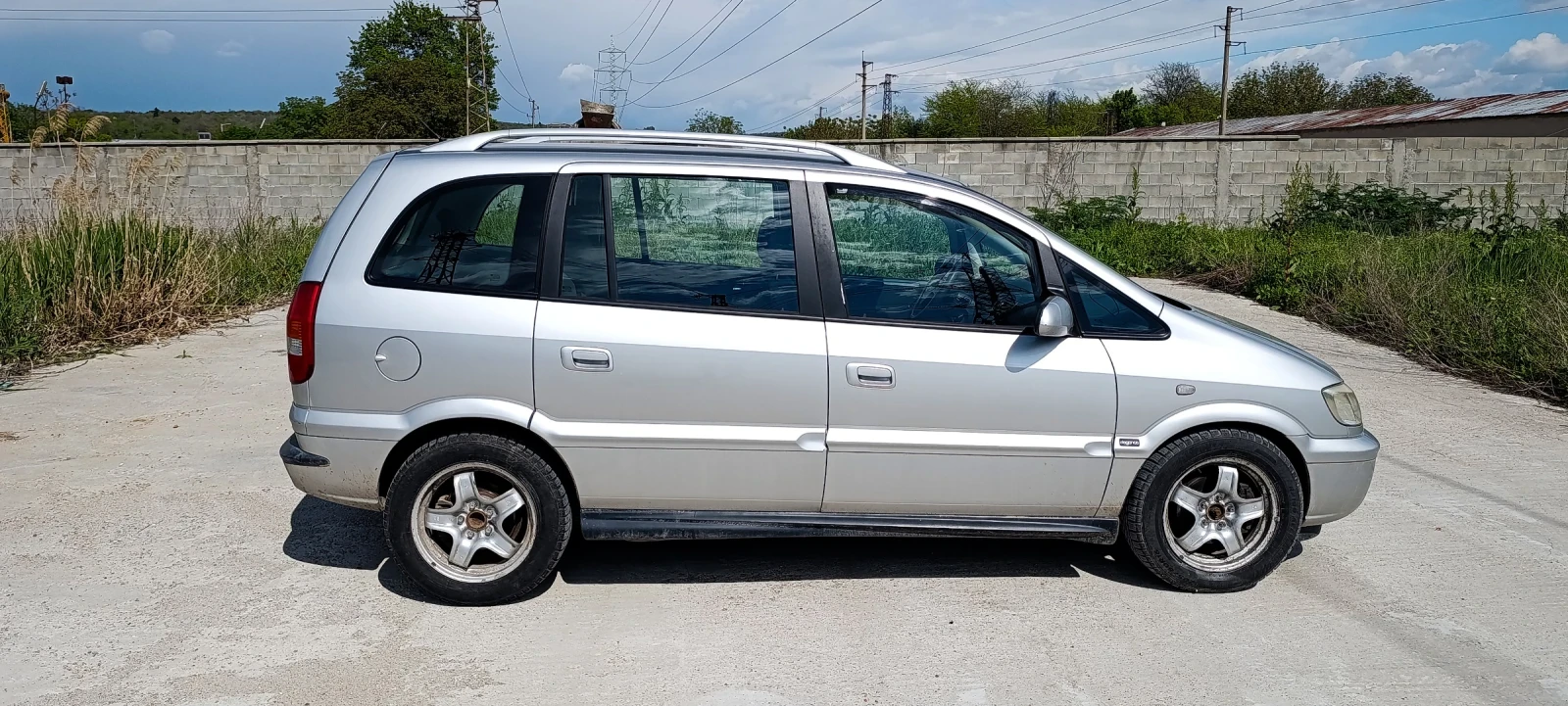 Opel Zafira, снимка 4 - Автомобили и джипове - 54414983
