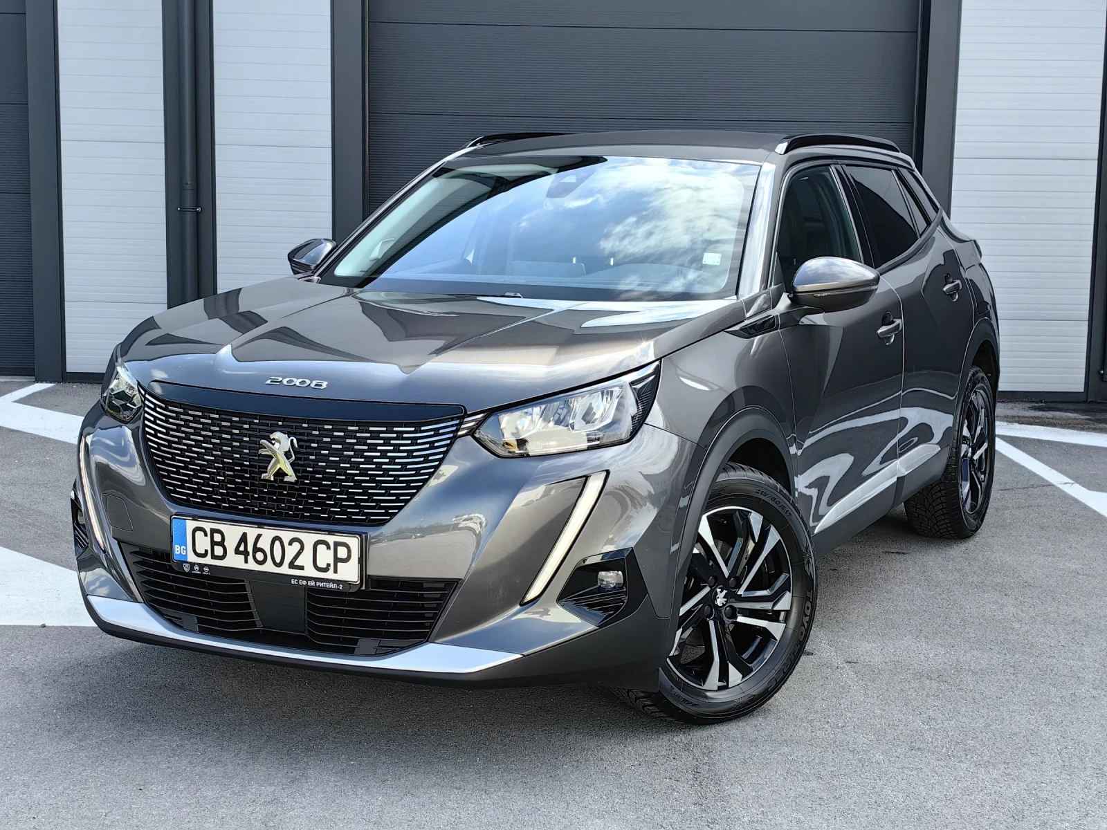 Peugeot 2008 New Line Up * ALLURE * Гаранционен* 1.2 Pure Tech