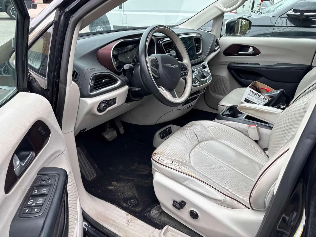 Chrysler Pacifica * Limited * 360 * ПОДГРЕВИ * ПАМЕТ, снимка 5 - Автомобили и джипове - 54561812