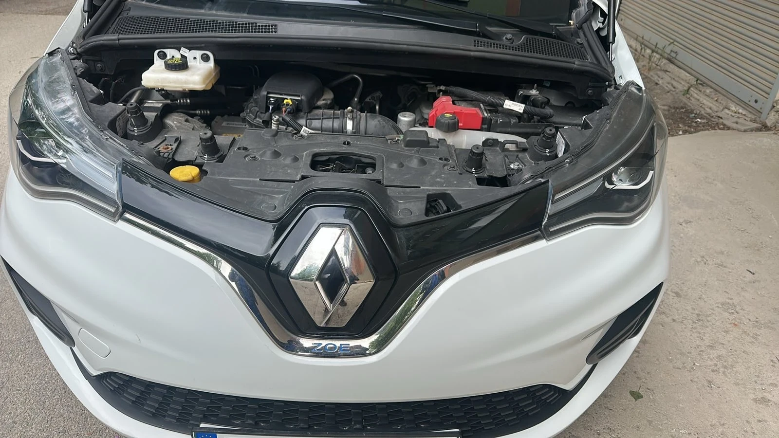 Renault Zoe 50 KWh, снимка 3 - Автомобили и джипове - 54590527